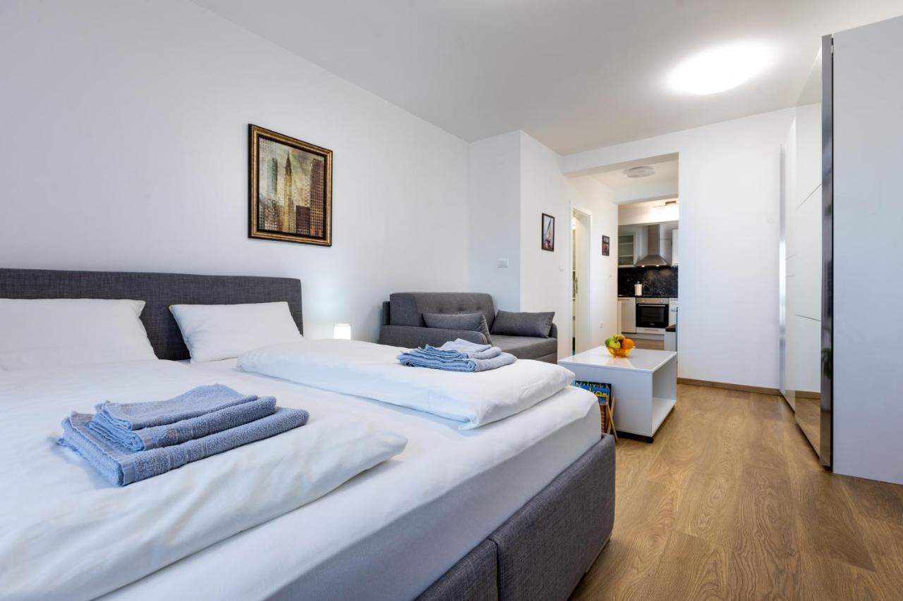 Mb Apartment Szabadka Kültér fotó